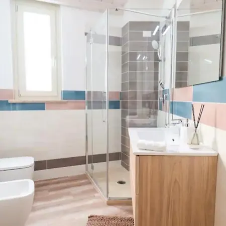 Tuscan Luxury In The Centre - With Wi-fi, Gym, Terrace